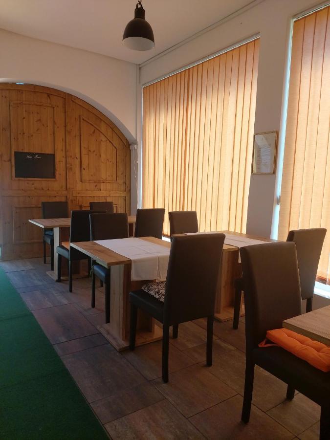 Horvath Fogado Panzio Hotel Szentendre Ngoại thất bức ảnh