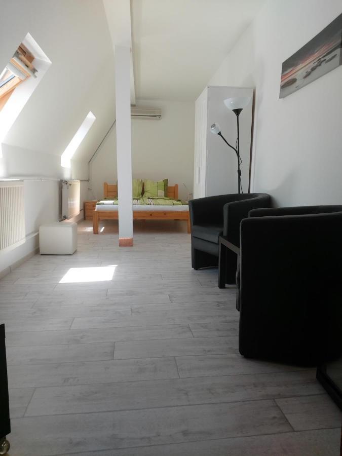 Horvath Fogado Panzio Hotel Szentendre Ngoại thất bức ảnh
