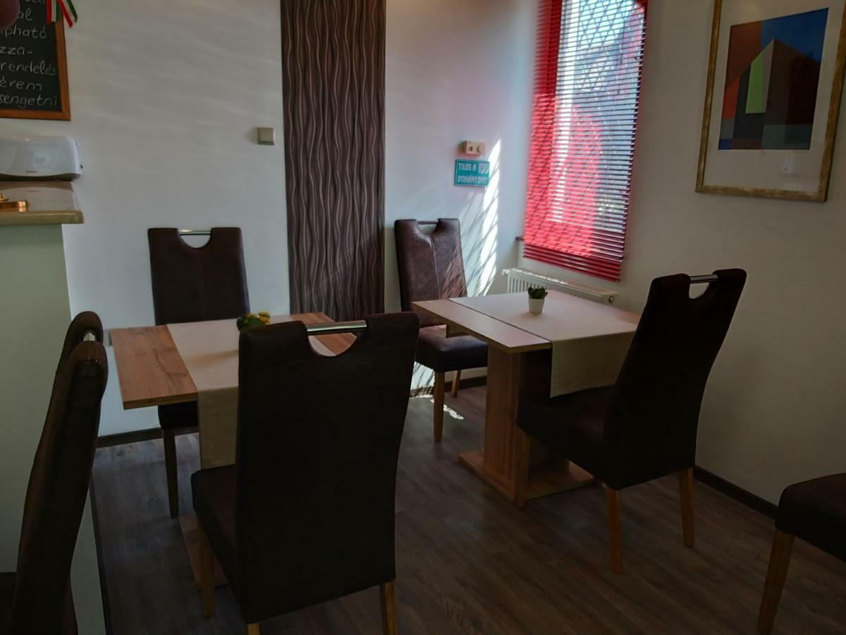 Horvath Fogado Panzio Hotel Szentendre Ngoại thất bức ảnh