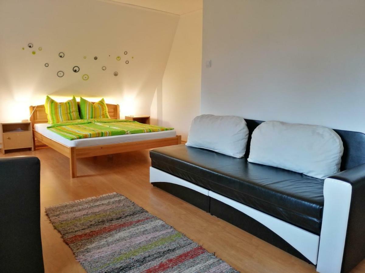 Horvath Fogado Panzio Hotel Szentendre Ngoại thất bức ảnh